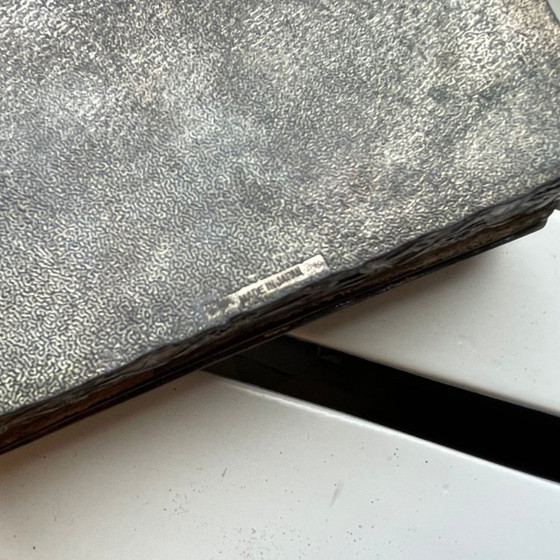 Image 1 of Caja japonesa para baratijas o joyas de metal y madera con forma de dragón