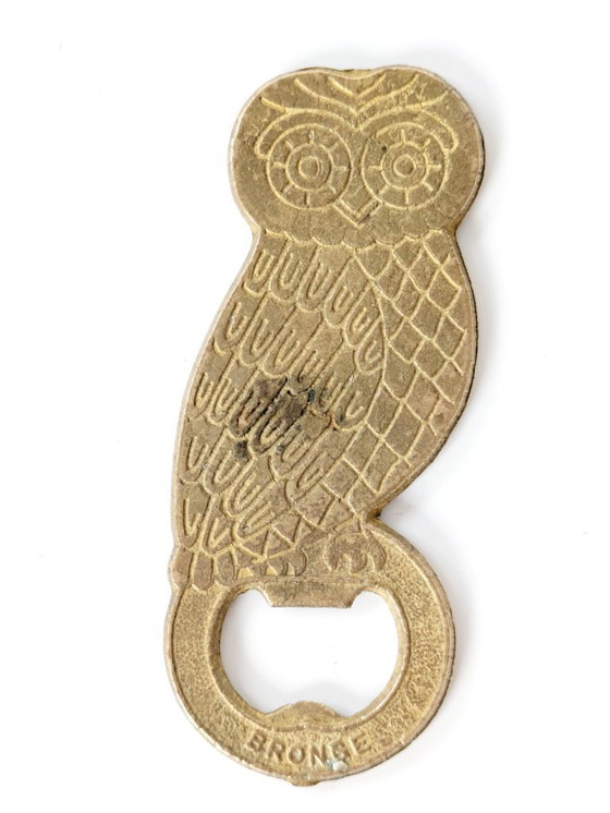 Image 1 of Apribottiglie greco vintage a forma di gufo in bronzo smaltato, anni '80