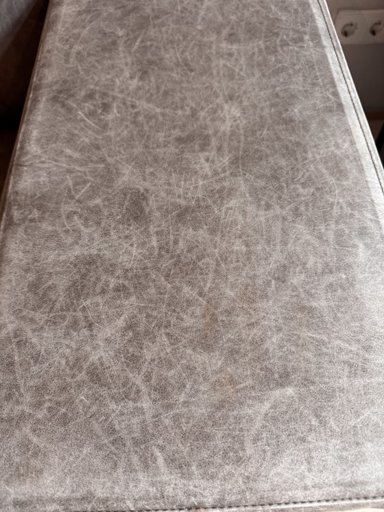 Image 1 of Asiento de amor de cuero de Piet Boon