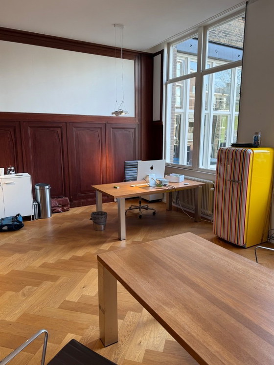 Image 1 of 4 X Leren Vitra stoelen EA108, donkerbruin leer