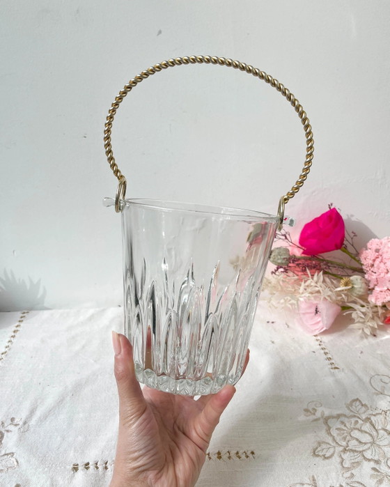 Vintage Ice Bucket with Twisted Gilded Brass Handle – Table accessories, Glass (photo 8 of 10)
