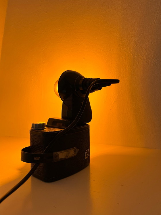 Lampada Agfa unica da macchina fotografica – Lampade da tavolo, Vetro, Metallo (photo 6 of 10)