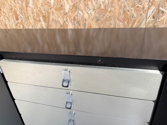 Image 1 of Credenza moderna di metà secolo