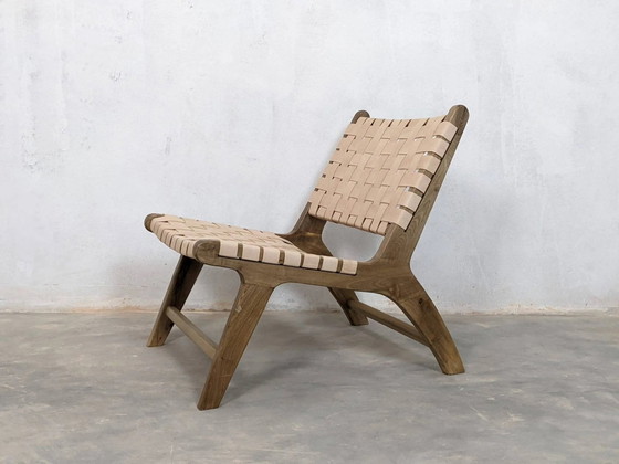 Chic Moroccan armchair in leather (photo 6 of 13)