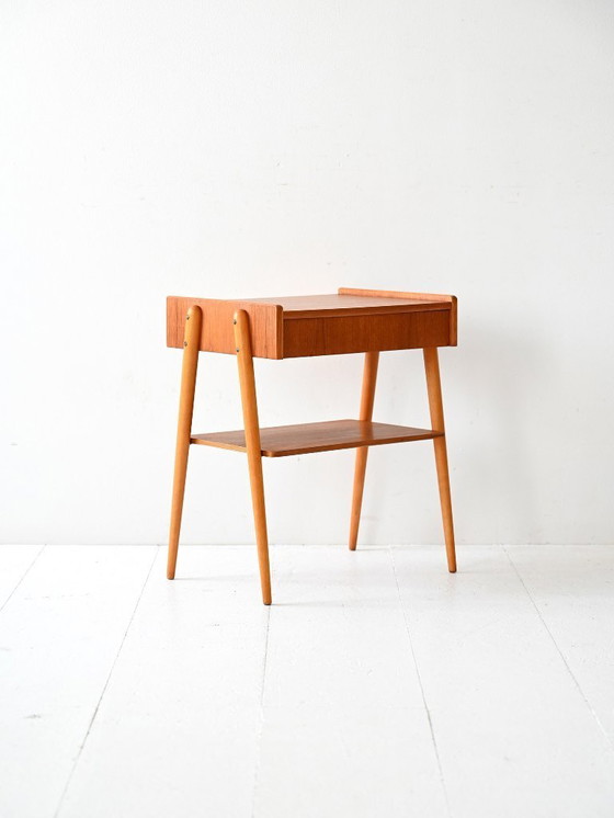 Image 1 of Teakhouten nachtkastje uit de jaren 60 van AB Carlström & Co
