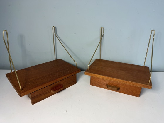 Prachtige Set Vintage Deense Nachtkastjes (Jaren '60) – Wood, Brass (photo 3 of 14)