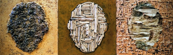 Image 1 of Facial Variations –  3 Wandobjecten met Reliëf, Linnen en Drijfhout ( ieder item 60 × 60 × 4 cm)