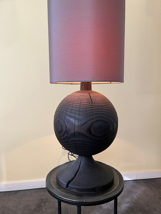 Image 1 of Lampada da tavolo MASSAI, lampada da terra di Lambert, legno di pino, seta, 30x100