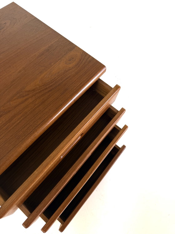 Image 1 of Vintage teakhouten ladekast, Dyrlund ‘80