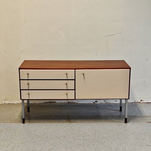 Buffet bas vintage