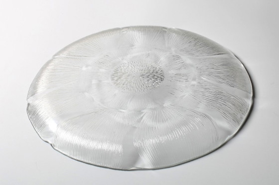 Image 1 of Piatto grande Fleur di metà secolo, piatto decorativo vintage trasparente / Arcoroc / Francia / anni '90