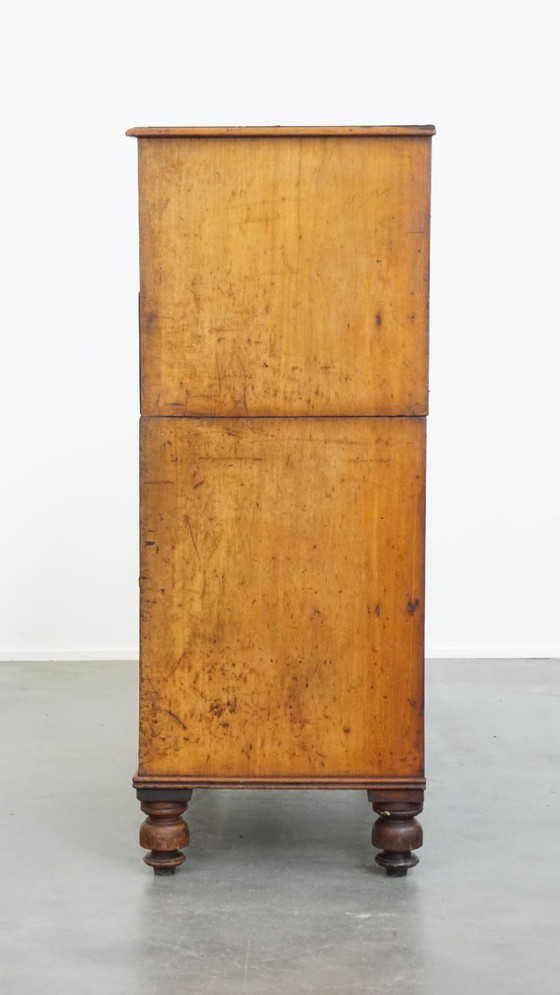 Image 1 of Gran cómoda antigua inglesa doble de principios del siglo XIX con 5 cajones.