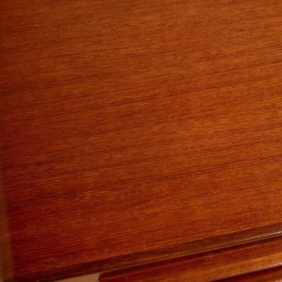 Image 1 of MK11125 Table de nuit en teck par Johannes Andersen pour CFC Silkeborg