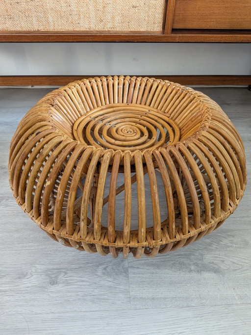 Mid-century organic rattan pouf/ottoman by Franco Albini

Italy, 1950s