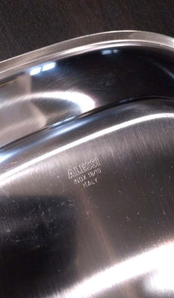 Image 1 of Alessi 125/30 Oval Serving Tray in 18/10 Stainless Steel – Satin Finish with Polished Edge, 35.5 cm