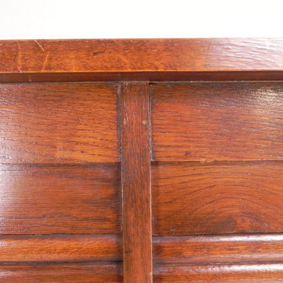 Image 1 of Armadio in rovere con serranda avvolgibile a 2 ante, alto 150 cm, anni '30.