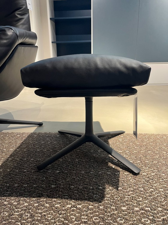 Image 1 of Poltrona relax Cor Cordia Lounge con poggiapiedi