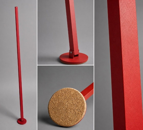 Image 1 of Lámpara de pie Gica Contra roja