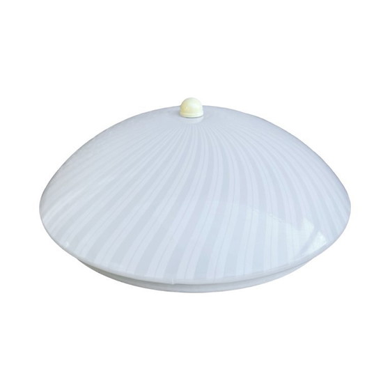 Image 1 of Plafonnier moderne italien avec abat-jour en plexiglas, Italie, années 1970/1980.