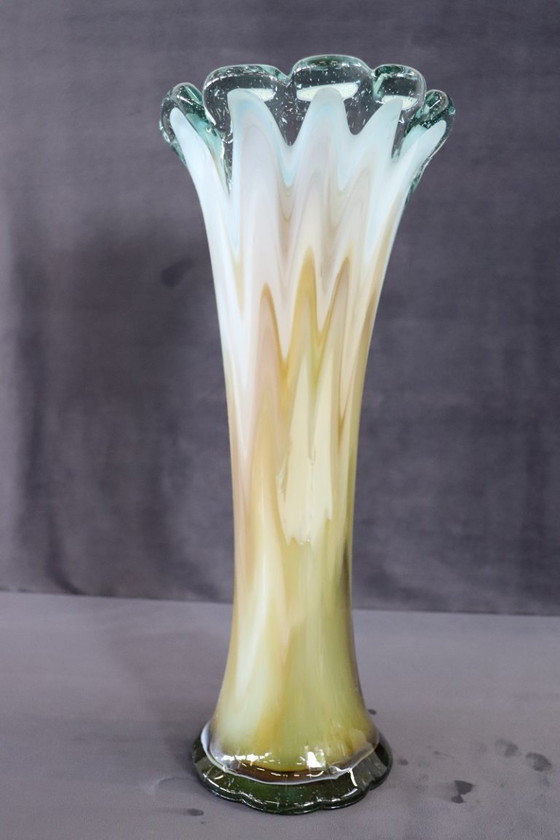 Image 1 of Hohe Vase aus Muranoglas, aus Italien, 1960er Jahre