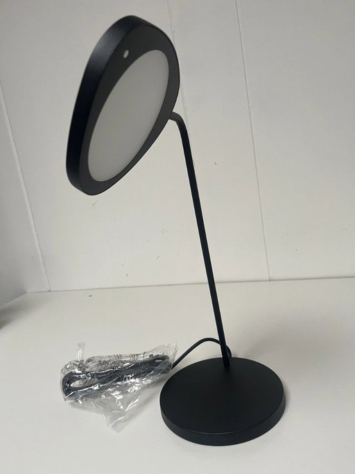 Lampe de table en forme de feuille