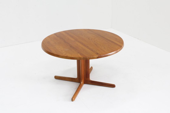 Image 1 of Table de salle à manger ronde extensible vintage danoise en bois de teck, années 1960