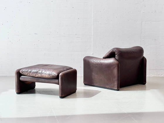 Image 1 of Maralunga Ledersessel mit Ottoman von Vico Magistretti für Cassina, Italien, 1970er Jahre