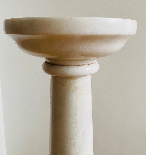 Image 1 of Carrara wit marmeren kolom