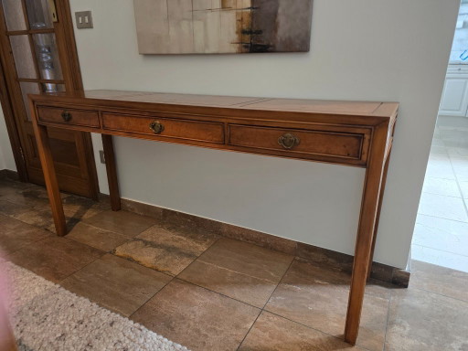 Console in Art Deco