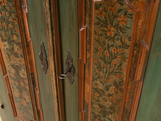 Image 1 of Armoire de ferme ancienne, XVIIIe siècle, vintage