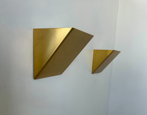 Pair of geometric sconces in brass and sandblasted glass, France 1970