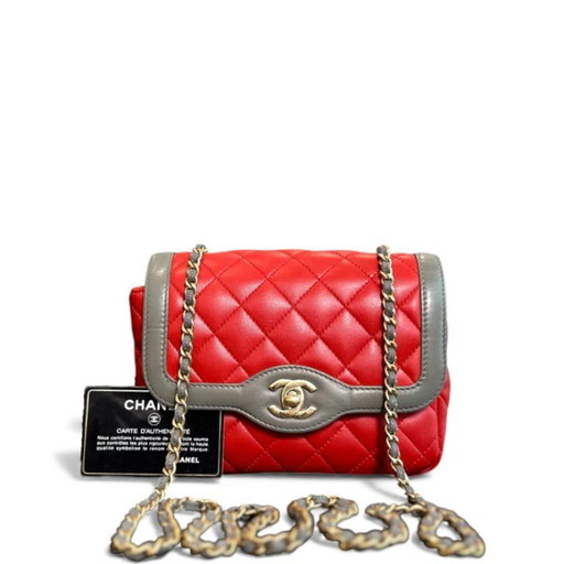 Borsa Chanel Seasonal Flap in pelle di agnello trapuntata bicolore rosso grigio con hardware dorato n. 23