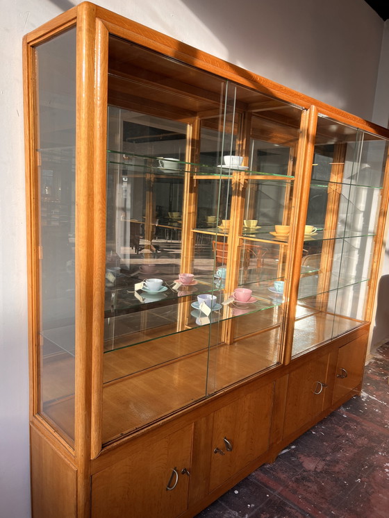 Image 1 of Vitrine kast