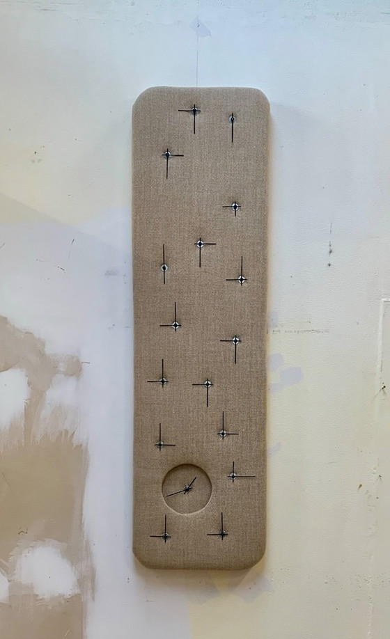 Image 1 of Sculptural wall clock "Time as pattern" - upholstered