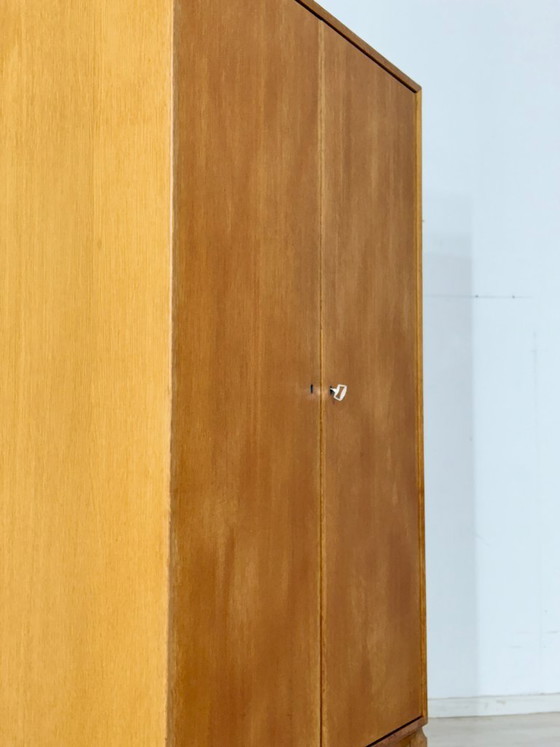 Image 1 of Armadio vintage IKEA / armadio per la camera da letto / armadio per la biancheria / mobile in legno