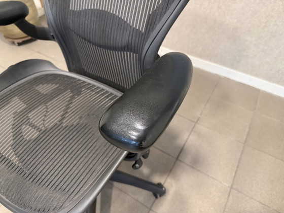 Herman Miller | Aeron | Graphite | Office chair | 1 piece – Metal, Plastic (photo 7 of 12)