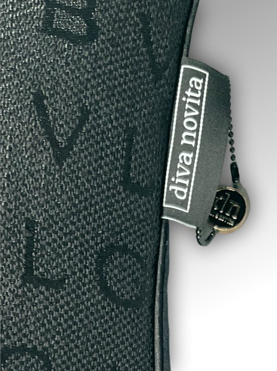 Image 1 of Bvlgari – Set mit 2 neuen Kissen aus schwarzem Bvlgari-Canvas