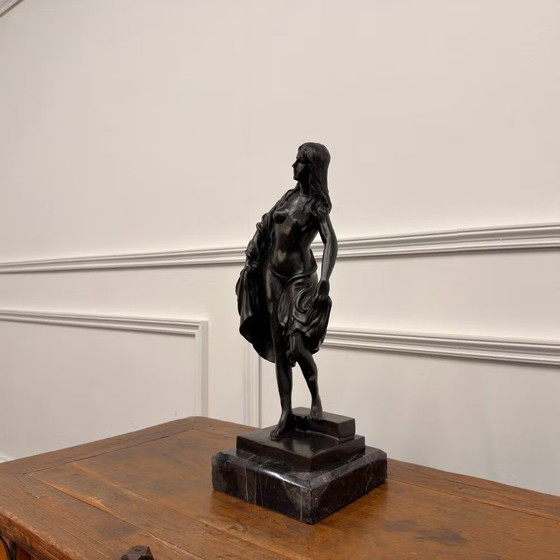 Scultura in bronzo da Amphitrite di Michel Anguier, Scrivanie, Marmo, Marrone, Barok (foto 3 di 11)