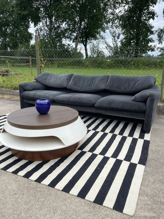 Image 1 of Cassina Maralunga 3 plazas