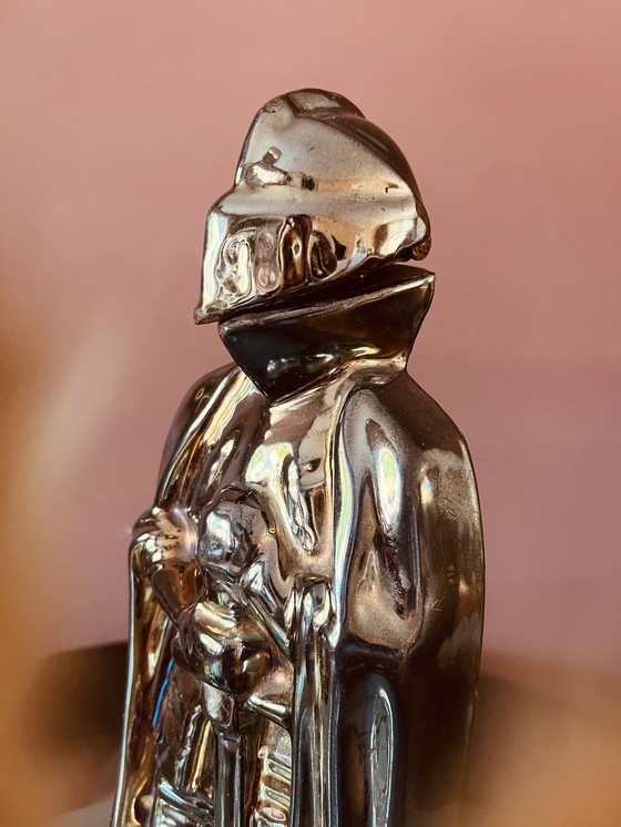 Image 1 of Ensemble de cheminée décoratif de style chevalier des années 1920