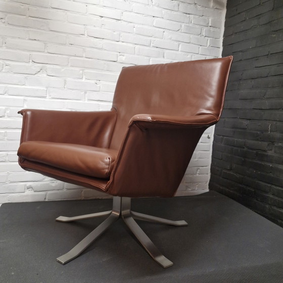 Diseño de sillón giratorio en stock, modelo Djenne – Design on Stock, Sillones, Leather (photo 6 of 9)