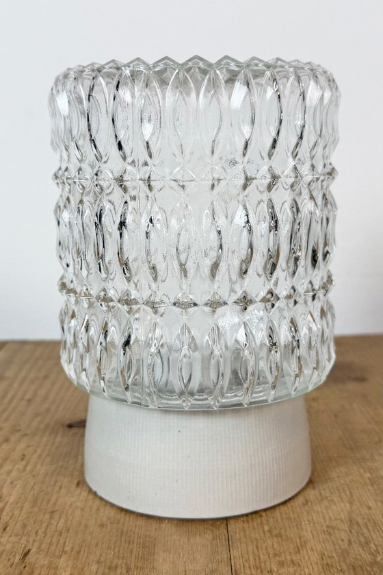 Plafonnier vintage en porcelaine blanche, années 1970 – Ceramic, Glass (photo 3 of 13)