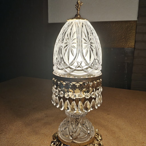 Lampe de table vintage en cristal avec chérubin – Verre taillé épais – Style Hollywood Regency