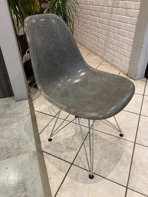 DSR-Stuhl Eiffelgrau Elefantengrau Eames Herman Miller Vintage 50er 60er 70er Jahre