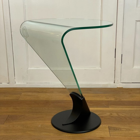 Image 1 of Table d'appoint Rimadesio – verre incurvé et métal noir mat
