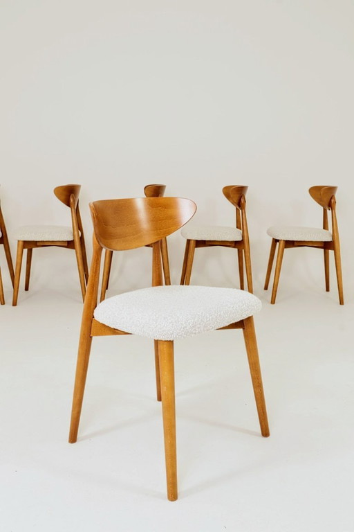 Set of 6 Dining Chairs, Light Beech Wood, White Bouclè Fabric, Modern Design