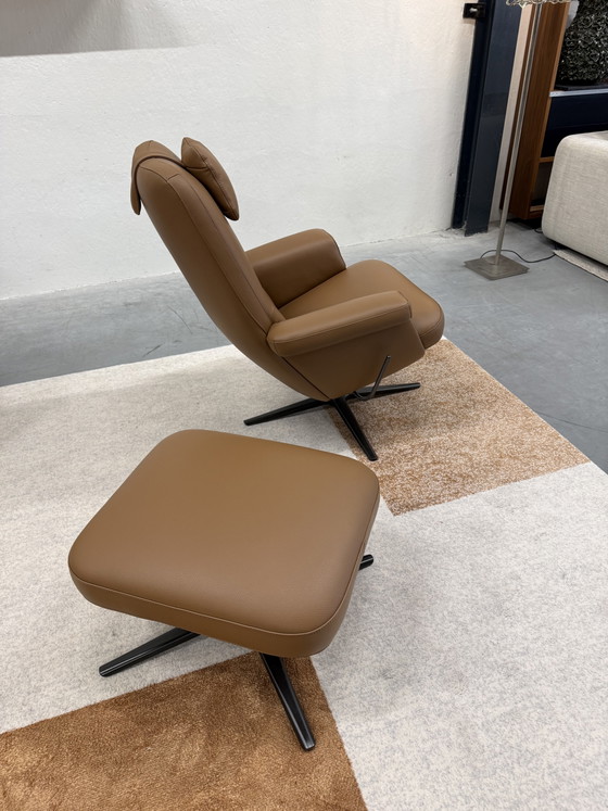 Image 1 of Leolux Evidence Entro Two Fauteuil hoog Bruin leer