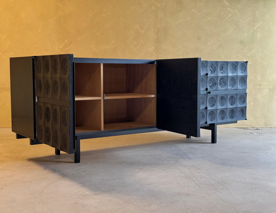 Image 1 of Brutalistisch dressoir in zwart gebeitst eiken van J. Batenburg voor MI België