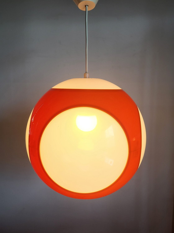 Image 1 of Lampe suspendue de l'ère spatiale, œil d'insecte, massif, orange et blanc, Belgique, années 1970
