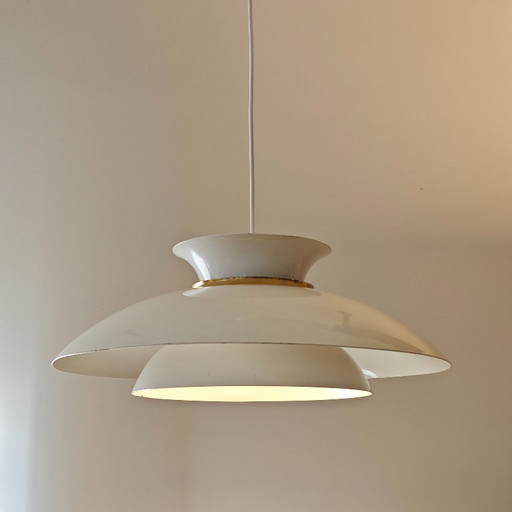 Lámpara colgante de metal crema